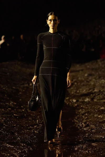 Look 36